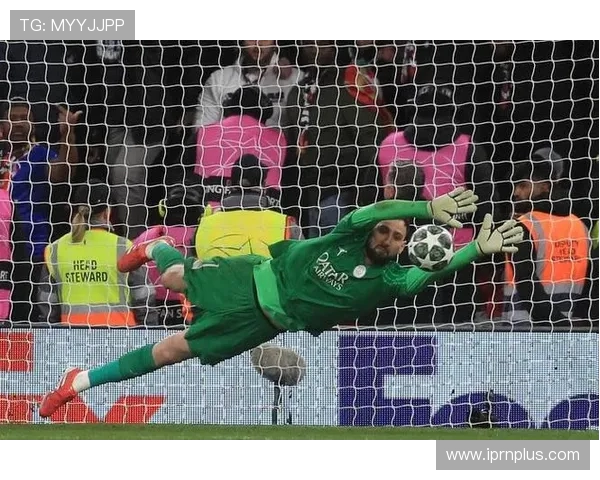 瓜帅期待与德布劳内再度相遇 多纳鲁马将长期效力球队 瓜帅期待与德布劳内再度相遇 多纳鲁马将长期效力球队