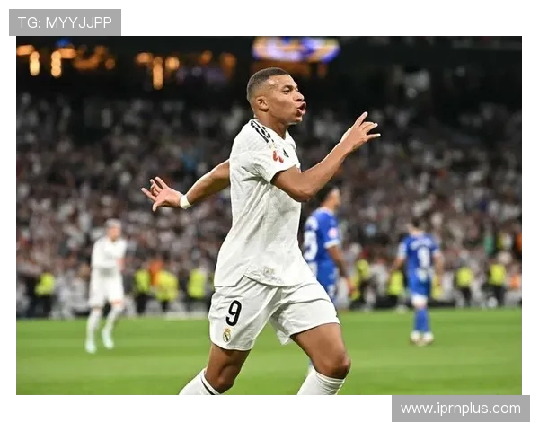 姆巴佩继C罗之后成皇马历史首位西甲赛季前9场进球上双球员 姆巴佩继C罗之后成皇马历史首位西甲赛季前9场进球上双球员